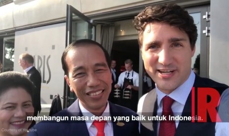 Presiden Joko Widodo bersama Perdana Menteri Kanada, Justin Treaudu (kanan).