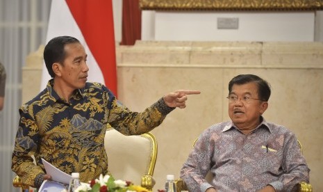 Presiden Joko Widodo bersama Wapres Jusuf Kalla 