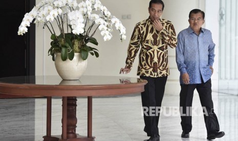 President Joko Widodo (left) and Vice President Jusuf Kalla