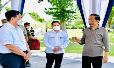 Presiden Joko Widodo melakukan peletakan batu pertama atau groundbreaking Rumah Sakit (RS) Internasional Bali yang terletak di Kawasan Wisata Sanur, Kota Denpasar, Provinsi Bali, pada Senin, 27 Desember 2021. Dengan adanya rumah sakit tersebut, Presiden berharap warga negara Indonesia (WNI) tak akan lagi berobat ke luar negeri.