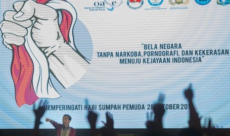 President Joko Widodo delivered a speech when campaigning on the danger of drugs, pornography and violence to Jakarta province pupils at Hall D JI-Expo, Kemayoran, Jakarta, Wednesday (October 11).