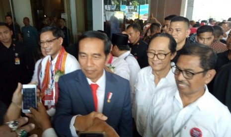 Presiden Joko Widodo menghadir Konvensi Nasional GK Center, di Puri Begawan, Bogor, Jawa Barat, Sabtu (7/4).