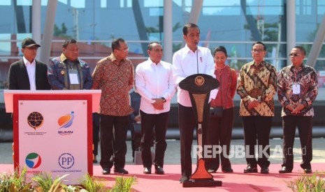 Presiden Joko Widodo meresmikan pengembangan Pelabuhan Sibolga, Sumatera Utara yang dikelola PT Pelabuhan Indonesia I (Persero) atau Pelindo 1 pada Ahad, (17/3/2019). 