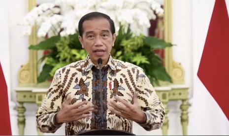 Ilustrasi. Presiden Joko Widodo (Jokowi) membahas sejumlah hal mulai dari program Rumah Kebangsaan, Ibu Kota Nusantara, hingga stabilitas harga bahan pokok ketika melakukan audiensi dengan 12 organisasi mahasiswa yang tergabung dalam Kelompok Cipayung Plus di Istana Merdeka, Jakarta, Rabu (23/3/2022).