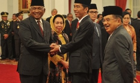 Presiden Jokowi dan Wapres JK.