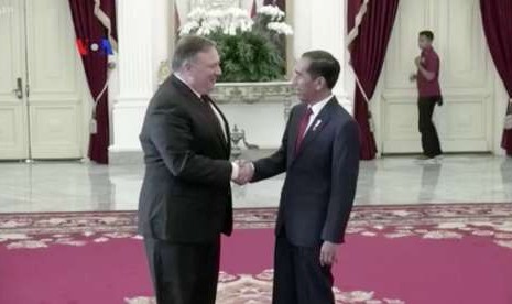 Presiden Jokowi saat bertemu dengan Menlu AS Mike Pompeo 