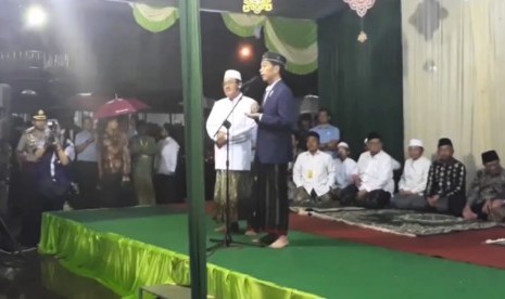 Presiden Jokowi saat mengunjungi ponpes Langitan di Tuban, Jawa Timur