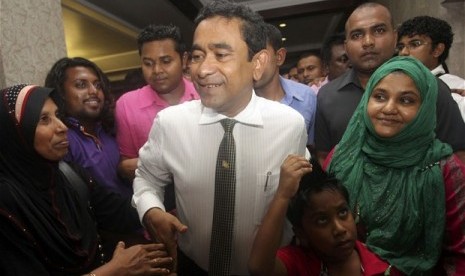 Mantan presiden Maladewa Abdulla Yameen Abdul Gayoom (baju putih).