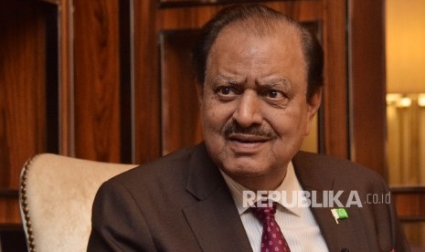 Presiden Pakistan, Mamnoon Hussain saat melakukan wawancara eksklusif dengan tim Republika di Jakarta, Senin (7/3).