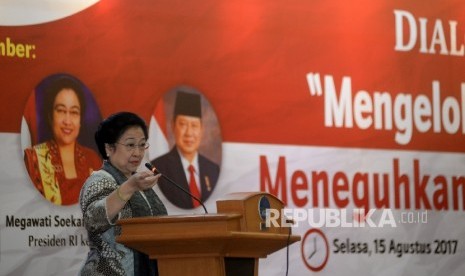 Megawati Soekarnoputri 