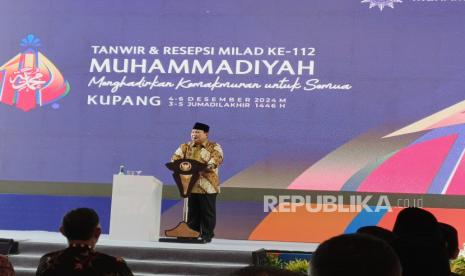 Presiden RI Prabowo Subianto membuka Tanwir dan resepsi Milad ke-112 Muhammadiyah di kompleks Universitas Muhammadiyah Kupang, Kupang, Nusa Tenggara Timur, Rabu (4/12/2024).