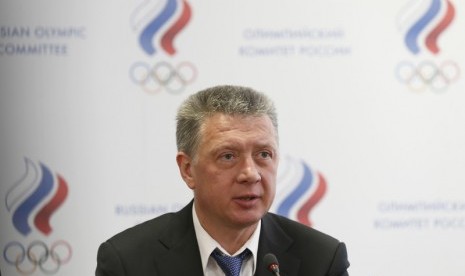 Presiden RUSAF Dmitry Shlyakhtin mendapatkan larangan dari Dewan Unit Integritas Atletik (AIU) terkait pelanggaran doping atlet-atlet atletik Rusia.