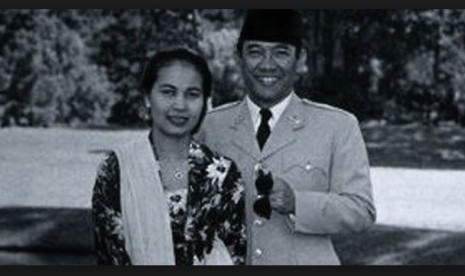 Presiden Sukarno dan Ibu Hartini