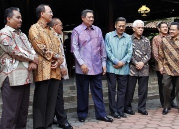 Presiden Susilo Bambang Yudhoyono bertemu para Ketua Umum partai politik Koalisi digelar terkait perombakan kabinet Indonesia Bersatu II.