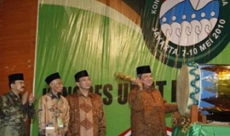 Presiden Susilo Bambang Yudhoyono membuka Kongres Umat Islam Indonesia ke-5