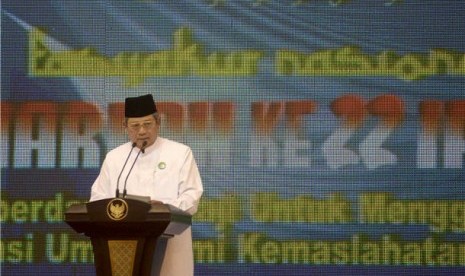 Presiden Susilo Bambang Yudhoyono menghadiri peringatan Hari Lahir ke-22 Ikatan Persaudaraan Haji Indonesia (IPHI) di Solo, Jawa Tengah, Senin (9/4) malam. 