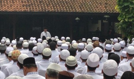 Presiden Susilo Bambang Yudhoyono (SBY) menggelar doa bersama di Cikeas, Jawa Barat