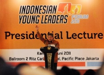 Presiden Susilo Bambang Yudhyono saat memberikan ceramah dalam Indonesian Young Leaders Forum 2011, Kamis (8/6).