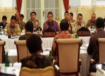 Presiden menggelar rapat konsultasi dengan DPR