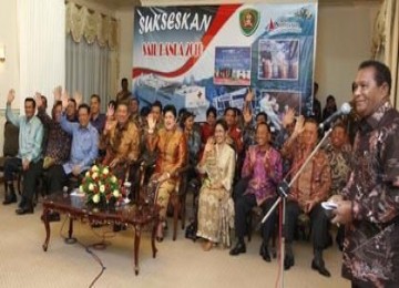 Presiden saat telekonferensi dengan masyarakat Banda