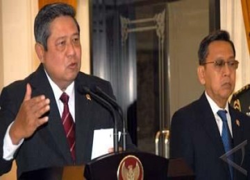 Presiden Susilo Bambang Yudhoyono sebelum meninggalkan Indonesia