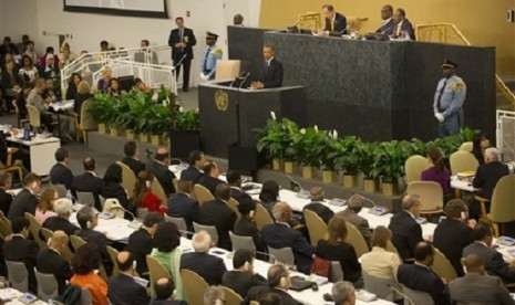 President Barack Obama addresses the 68th session of the United Nations General Assembly at the United Nations headquarters, Tuesday, Sept. 24, 2013. The president said the UN must enforce the ban on chemical weapons in Syria. 