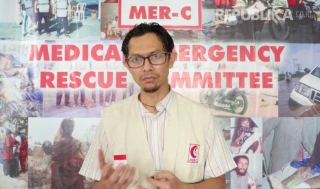 Presidium Medical Rescue Commite (MER-C) Arief Rachman 