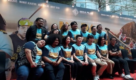 Press screening dan konferensi pers Film Kapal Goyang Kapten di Kuningan, Jakarta, Senin (26/8). 