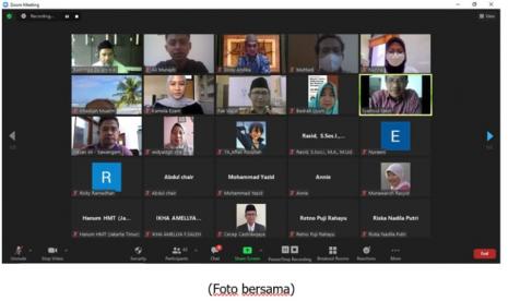 Prodi  Pengembangan Masyarakat Fakultas Dakwah dan Ilmu Komunikasi dan Pusat Studi Pemberdayaan dan Perdamaian UIN Syarif Hidayatullah Jakarta bekerjasama dengan PW Rabithah Ma`ahid Islamiyah (RMI) NU DKI Jakarta  menggelar webinar Majelis Taklim, Kajian Kitab Kuning dan Moderasi Agama,  pada Kamis (16/9).