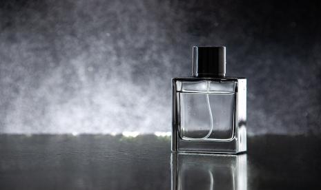 Produk parfum (ilustrasi).