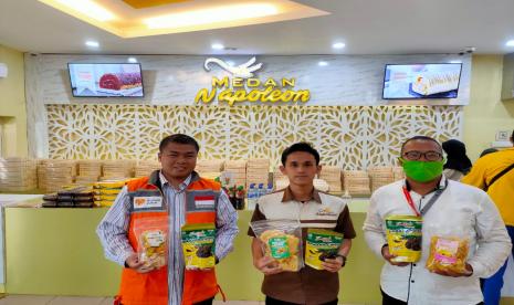 Produk hasil BUMMas masuk ke sentra oleh-oleh kota Medan.