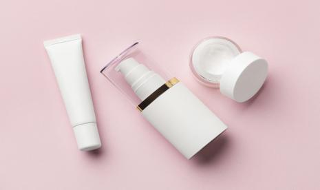 Produk skincare (ilustrasi). BPOM melarang reviewer mengumumkan hasil review produk yang mereka lakukan.