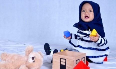 Produk untuk Muslimah cilik makin banyak digagas melihat potensi pasarnya yang besar.