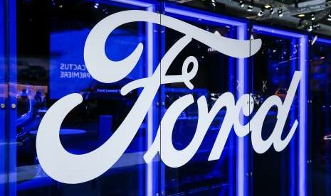 Produsen mobil asal Amerika Serikat Ford Motor Company. Ford dan tujuh perusahaan lain akan secara sukarela menarik lebih dari 100 ribu kendaraan di Korea Selatan untuk memperbaiki komponen yang rusak. 