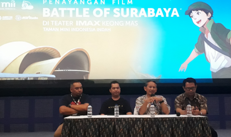 Produser, Muhammad Suyanto, saat konferensi pers penayangan Battle  of Surabaya di Theater Imax Keong Mas TMII, Ruang Cinema Universitas Amikom  Yogyakarta, Jumat (5/4). 