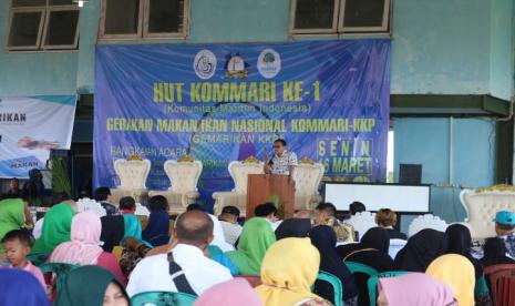 Prof Rokhmin Dahuri memberikan ceramah pada acara Gerakan Makan Ikan Nasional (Gemarikan).  