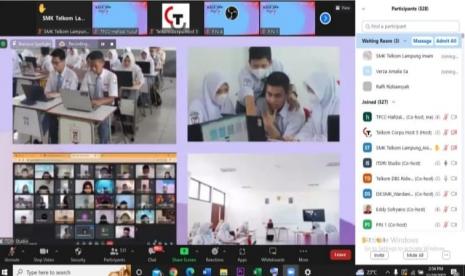 Program DigiUp dari YPT dan CDC PT Telkom diikuti 1.040 peserta.