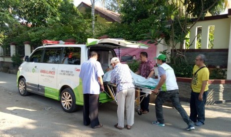 Program Layanan Pendampingan Orang Sakit (LAPORS) IZI.