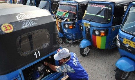 Program pelatihan mekanik yang digelar PGN, diikuti 120 sopir bajaj biru.