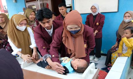 Program Penanggulangan Stunting untuk Desa Parungmulya, Karawang di Kantor Desa Parungmulya.