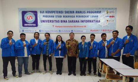 Program Studi (Prodi) Rekayasa Perangkat Lunak (RPL) Universitas Bina Sarana Informatika (BSI) menggelar kegiatan sertifikasi dengan skema Analis Program yang bekerja sama dengan Lembaga Sertifikasi Profesi (LSP) BSI.