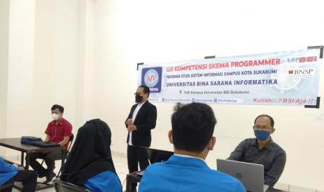 Program Studi (prodi) Sistem Informasi  Universitas BSI (Bina Sarana Informatika), menggelar kegiatan Uji Kompetensi Skema Programmer, pada Jumat (28/1/2022).