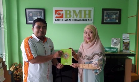 program wakaf sejuta alquran dari bmh dan khazanah