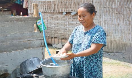 Program Water Credit, inisiatif pembiayaan oleh lembaga keuangan kepada Kelompok Pengelola Sistem Penyediaan Air Minum dan Sanitasi (KPSPAMS) dinilai mampu membuka akses warga terhadap air minum dan sanitasi.