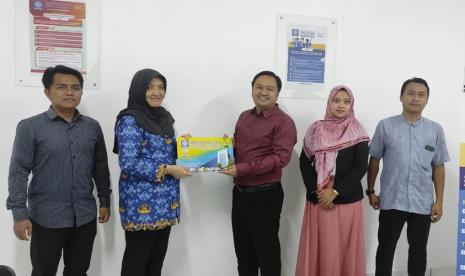 Proses penandatangan memorandum of understanding (MoU) dilakukan di Universitas BSI kampus Karawang dengan Kecamatan Karawang Barat.