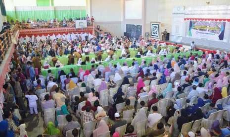 Proses penerimaan siswa didik baru di Perguruan Ar Risalah, Padang, tahun lalu.