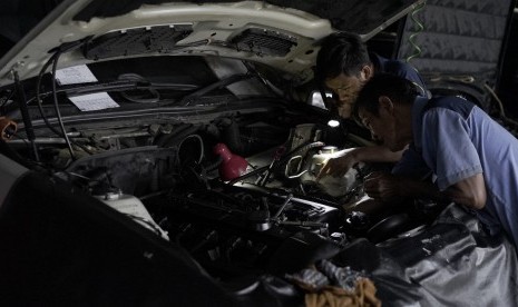 Proses tune up semisport (TUSS) pada kendaraan bermotor mampu mendongkrak kinerja kendaraan lebih baik, ramah lingkungan dan efisien.  