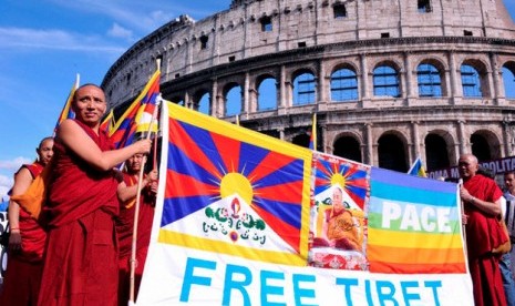 Protes pembebasan Tibet oleh sejumlah biksu aktivis