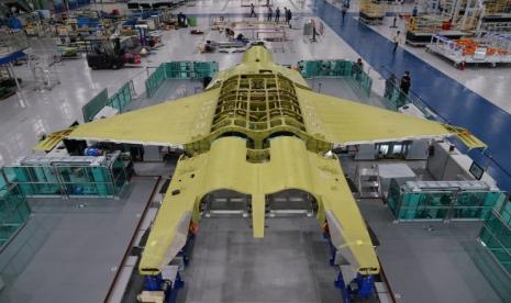 Prototipe pesawat jet generasi 4.5 KF-X/IF-X.