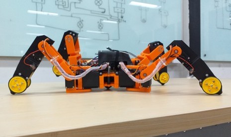 Prototipe Search and Rescue Hybrid Robot. 